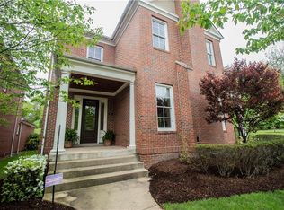 1011 Summerset Dr, Pittsburgh, PA 15217