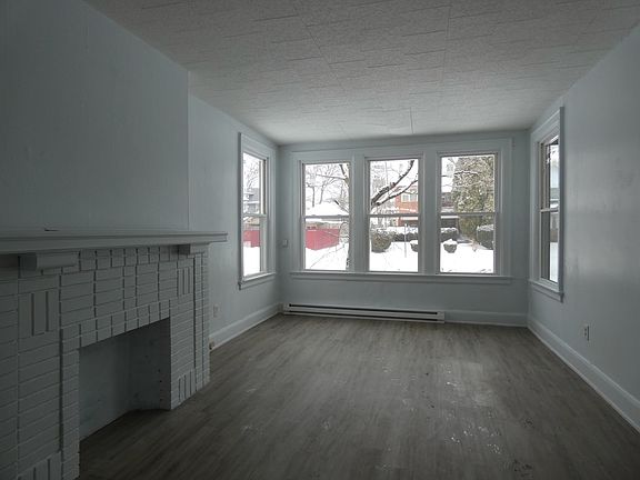 4th image of 425 Boston Pl #1