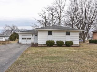 54 Academy Dr, Henrietta, NY 14467