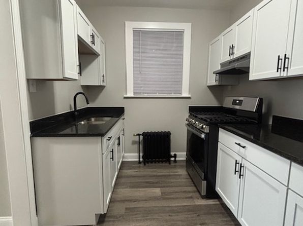 122 E Sibley St #24