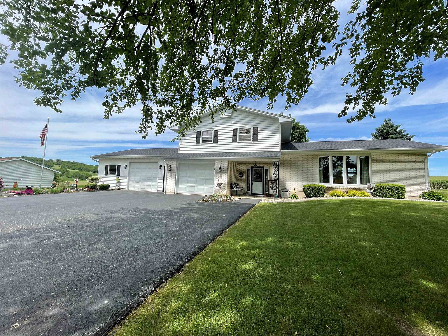 100 Sunset Ct, Hanover, IL 61041 Zillow