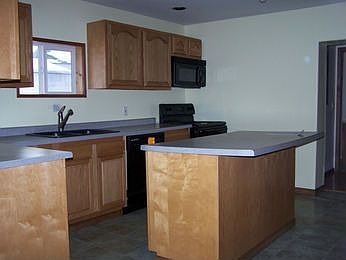 2nd image of 235 Park St