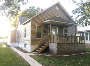 405 S Sangamon Ave, Gibson City, IL 60936