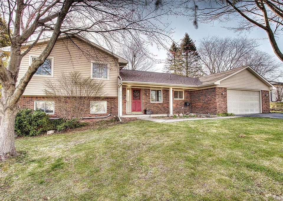 1st image of 2931 Saint Jude Dr