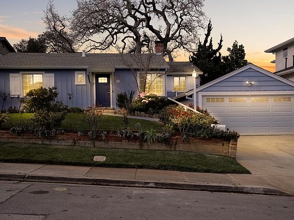 4th image of 12 Wildwood Ave