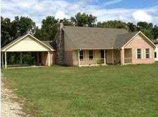 518 Wilson Golden Rd, Waterford, MS 38685