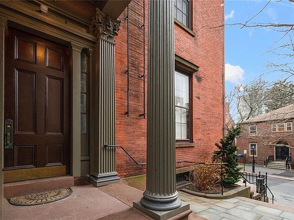 2nd image of 281 Benefit St #B