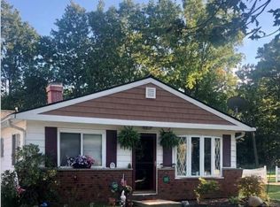 8136 Bellflower Rd, Mentor, OH 44060