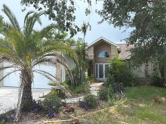 2nd image of 10340 Fairchild Rd