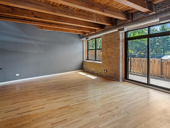 4th image of 1735 W Diversey Pkwy APT 102