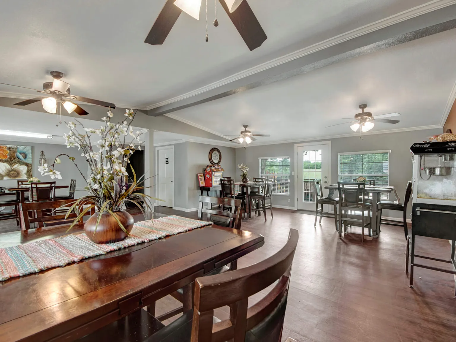 Highland Acres — Photo 3