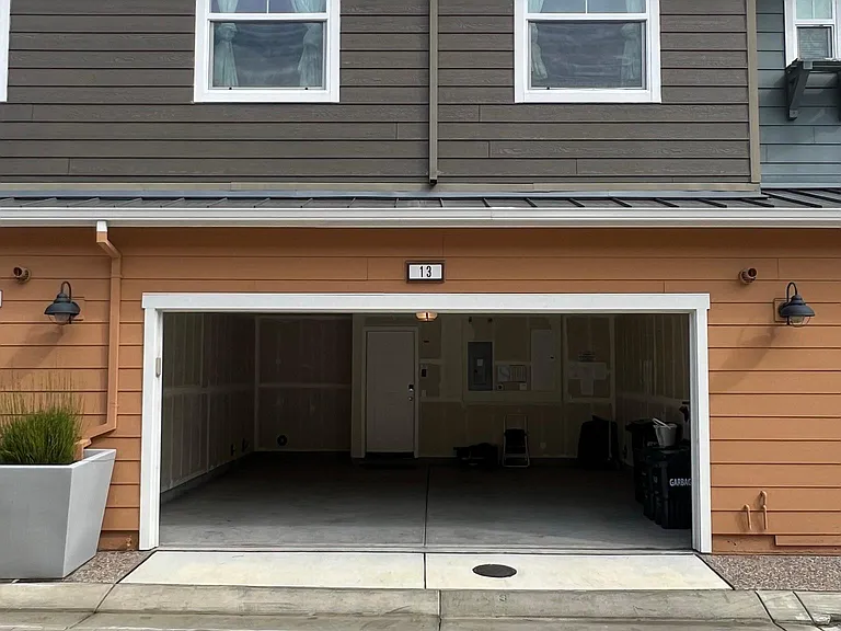 472 Persimmon Cmn #13 — Photo 39