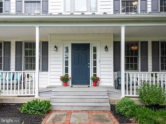 4 Yarmouth Ln, Downingtown, PA 19335 | Zillow