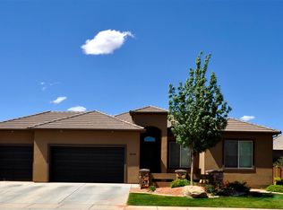 3912 W Mitchell Dr, Santa Clara, UT 84765