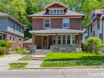 218 Diamond Ave SE, Grand Rapids, MI, 49506
