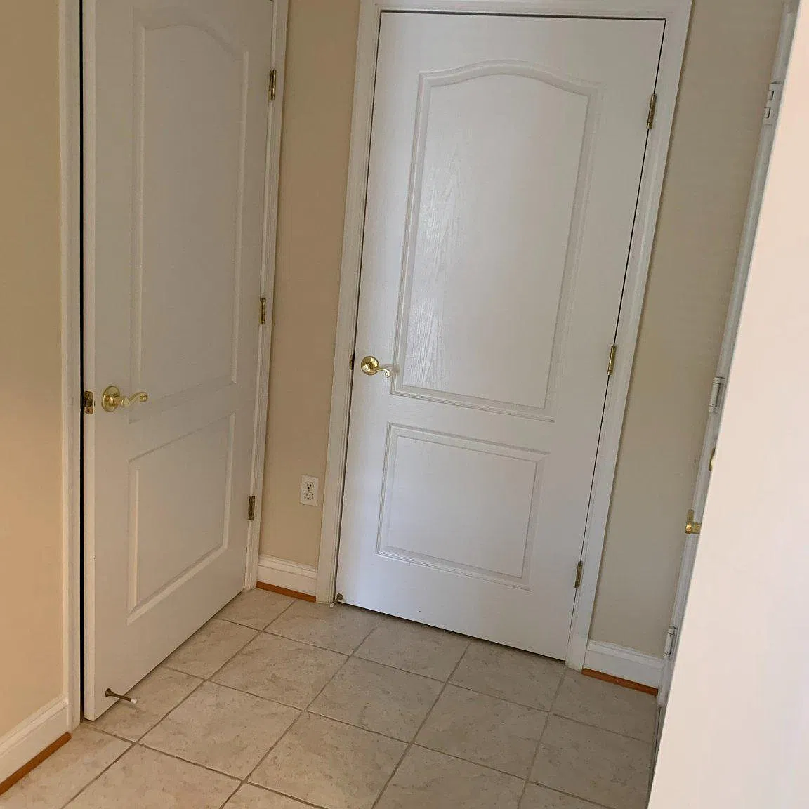 5920 Great Star Dr — Photo 3