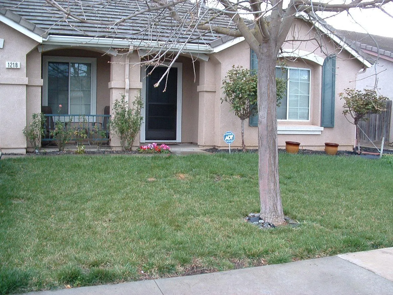 1218 Swan Dr photo 1