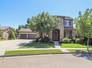 2971 Redington Ave, Clovis, CA 93619