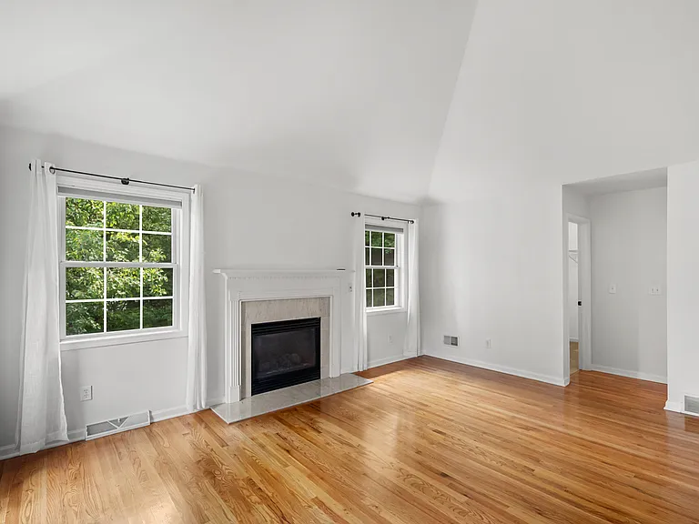 2 Oakline Ct — Photo 34