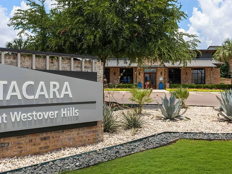 Tacara at Westover Hills — Photo 27