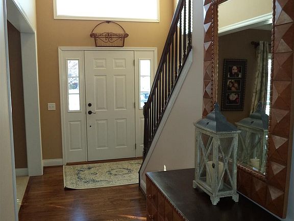 3rd image of 1309 Rivermeade Dr