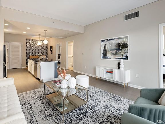 5th image of 1975 N Grant Street #617