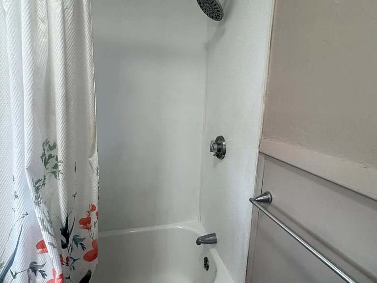 5 Cove Rd #2 — Photo 13
