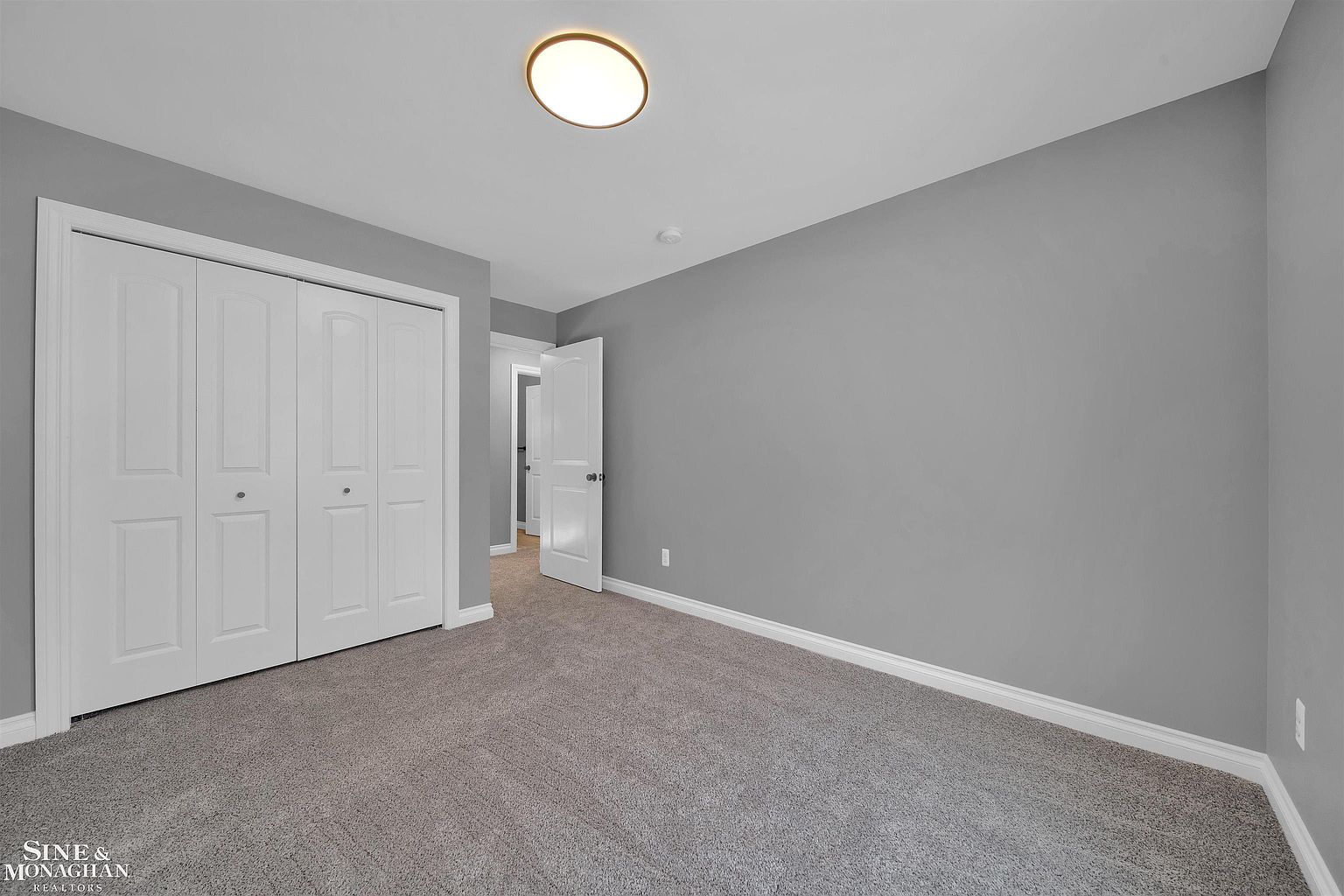 1825 State St, photo 30