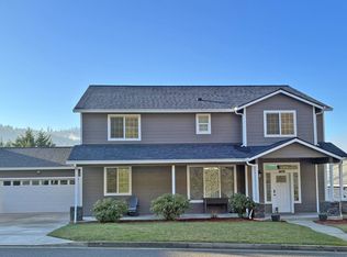 786 N View Dr, Winchester, OR 97495