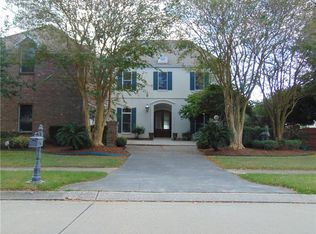 413 Champs Elysees St, Kenner, LA 70065
