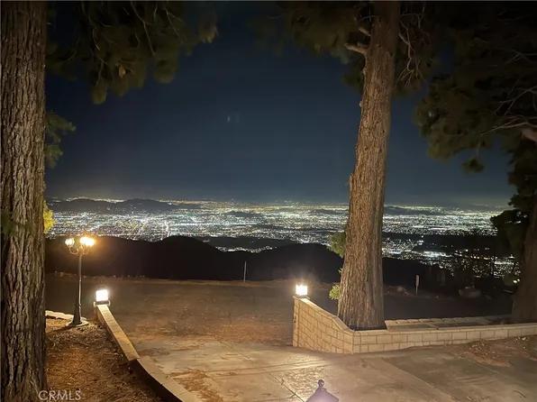 22988 Valley View Dr, Crestline, CA 92325