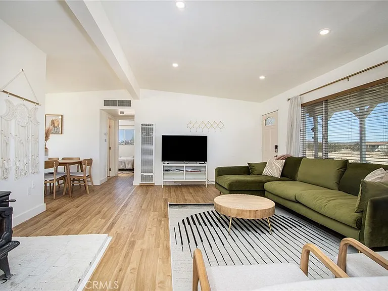 63365 Cobalt Rd — Photo 5