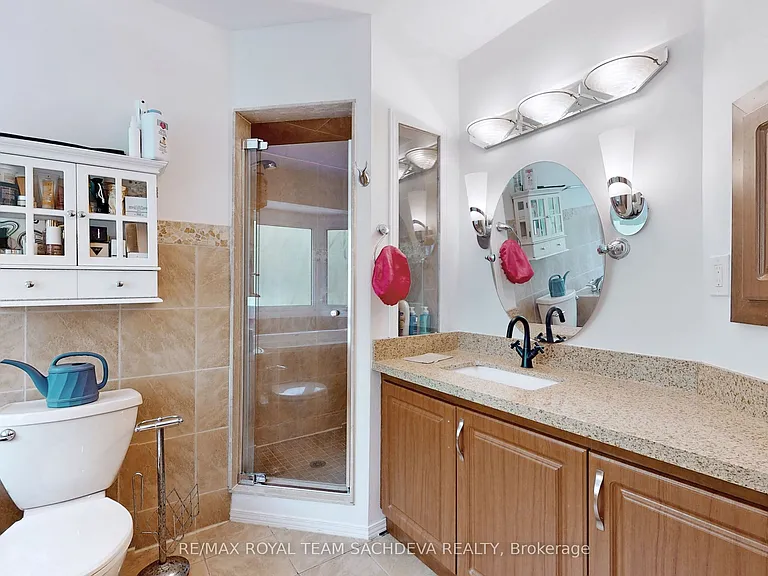 1614 Melman St — Photo 32