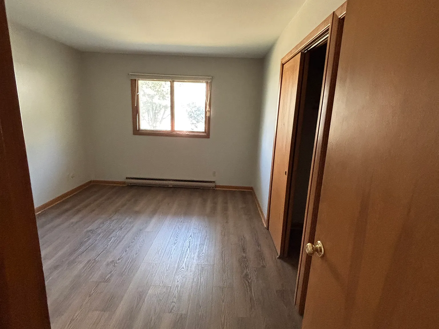 2 bed, 950 sqft, $1,600 — Photo 3