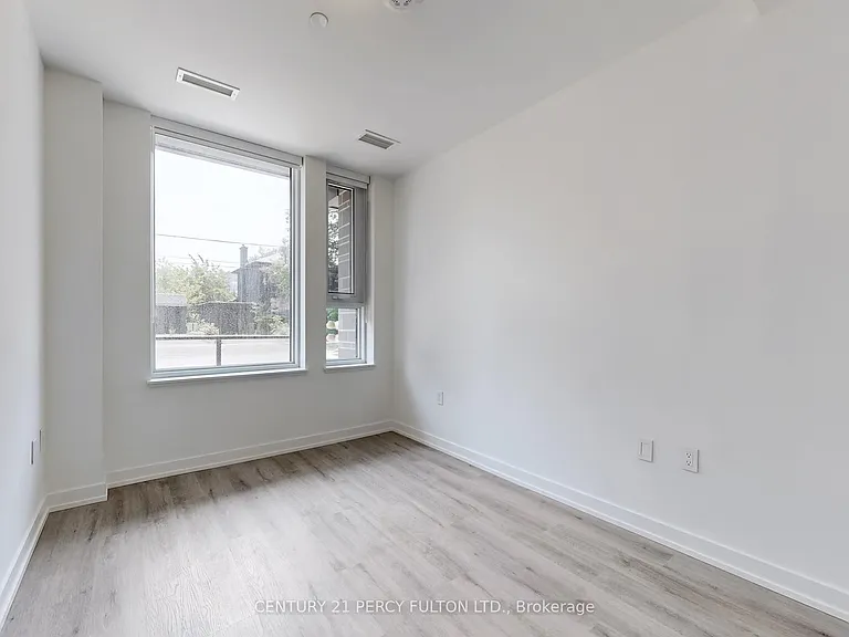 556 Marlee Ave #105 — Photo 20