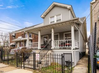 25 Edwin Pl, Newark, NJ 07112