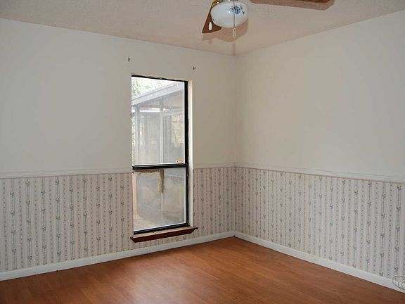 5th image of 10321 Arrowhead Dr