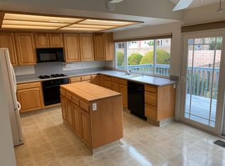 2049 Buckskin Cir, La Verne, CA 91750