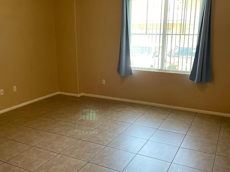 904 Domnus Ln #105 — Photo 17
