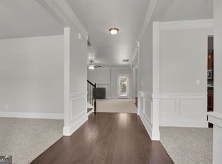 410 Live Oak Pass, Loganville, GA 30052