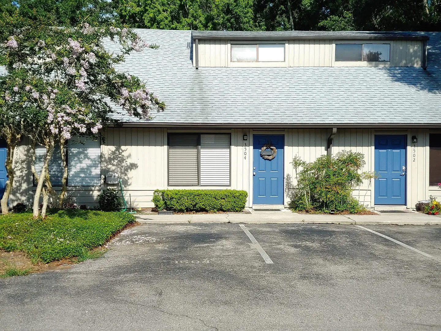 2-bedroom, 2-bathroom townhouse in Las Pampas — Photo 1