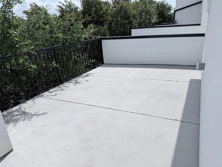 1417 Kramer Ln #2 — Photo 26