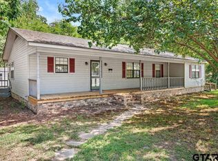 820 Graham St, Mineola, TX 75773