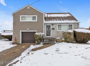 16 Layton Street, Freeport, NY 11520