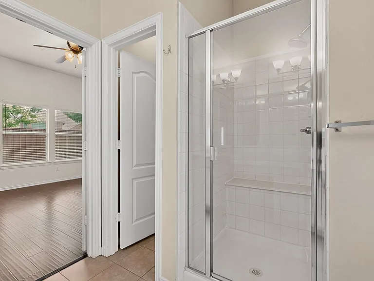 6808 Mason Dr — Photo 22