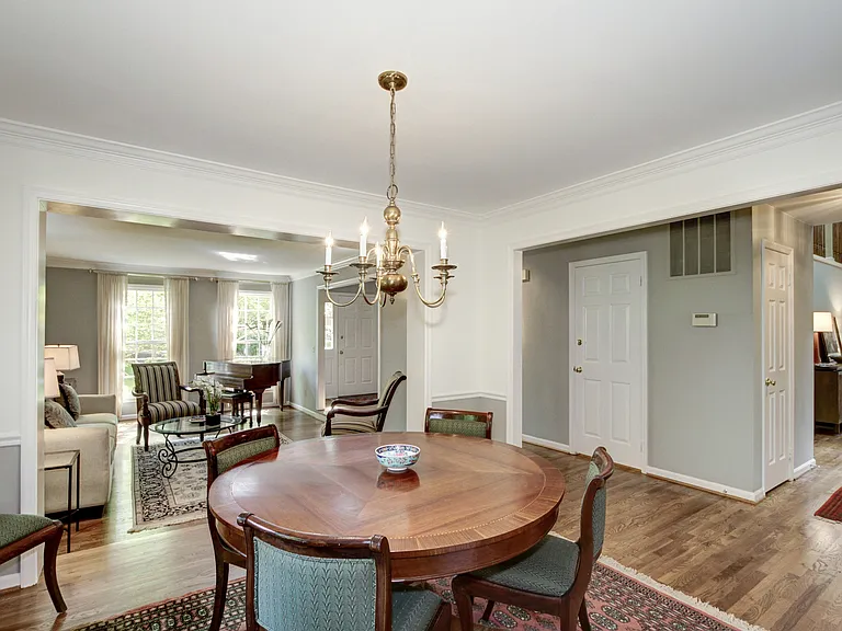 13 Avalon Ct — Photo 8
