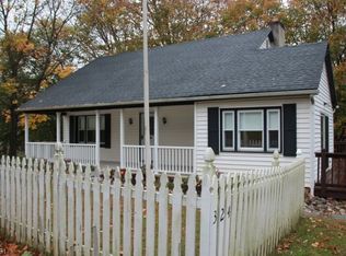 324 Tunnel Rd APT A, Asbury, NJ 08802