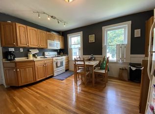 107 Montgomery St UNIT 1, Cambridge, MA 02140
