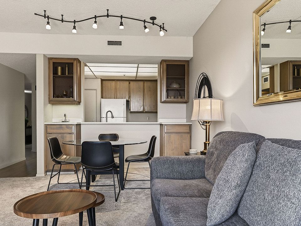 1st image of 301 N Front St #506