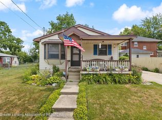 204 N Ottawa St, Saint Johns, MI
